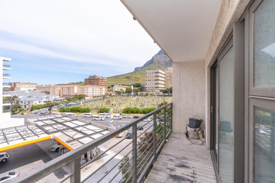 2 Bedroom Property for Sale in Observatory Western Cape